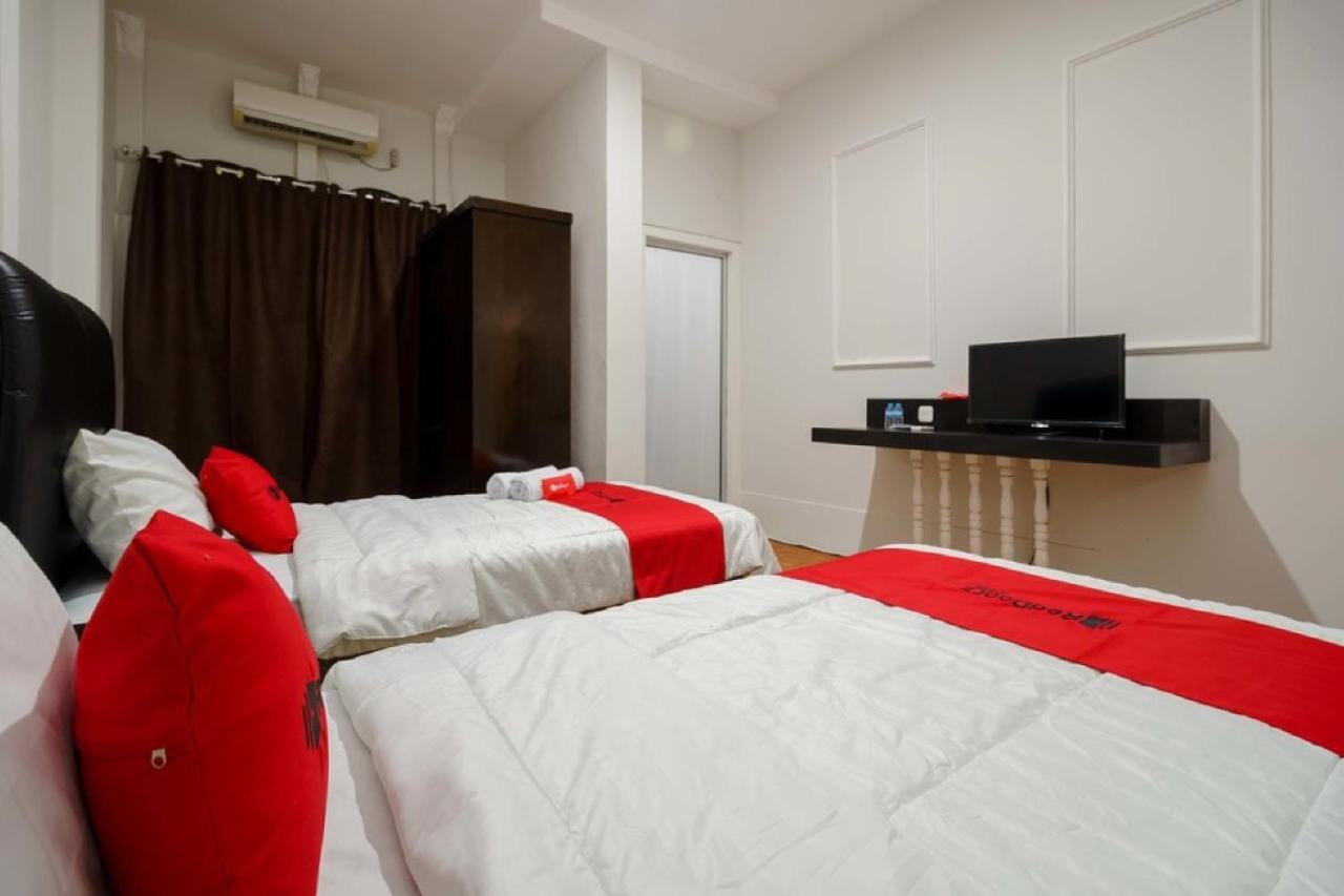 Reddoorz Syariah Near Suzuya Mall Banda Aceh 2 Geutieue Экстерьер фото