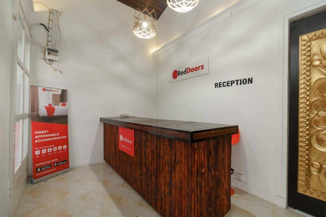 Reddoorz Syariah Near Suzuya Mall Banda Aceh 2 Geutieue Экстерьер фото